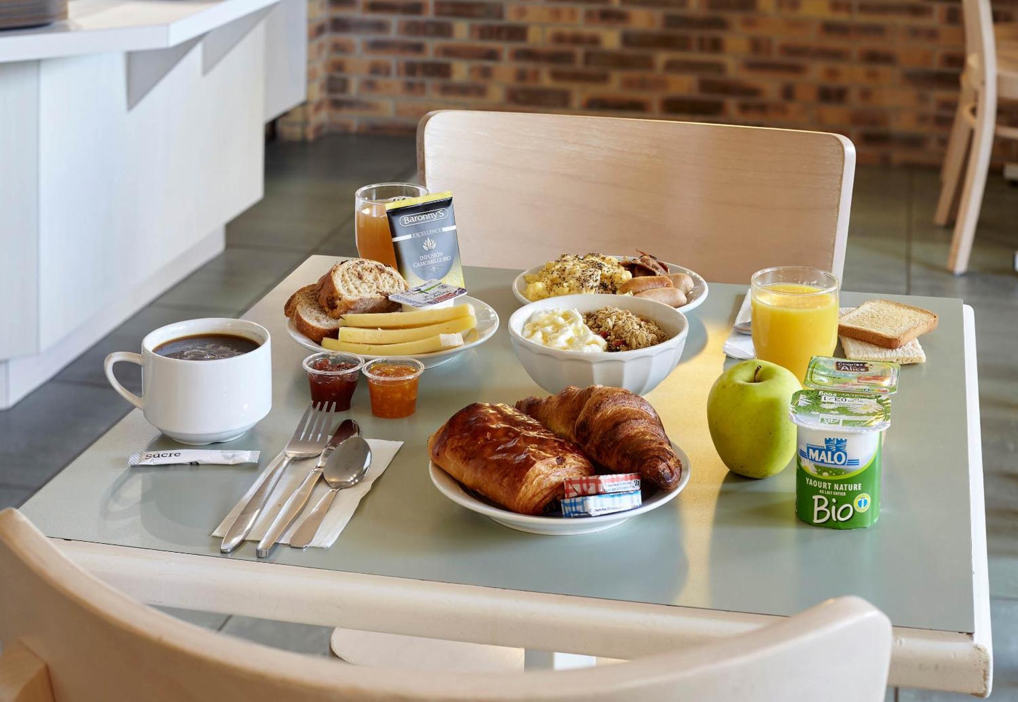 B&B Hotel 샤클레 외부 사진